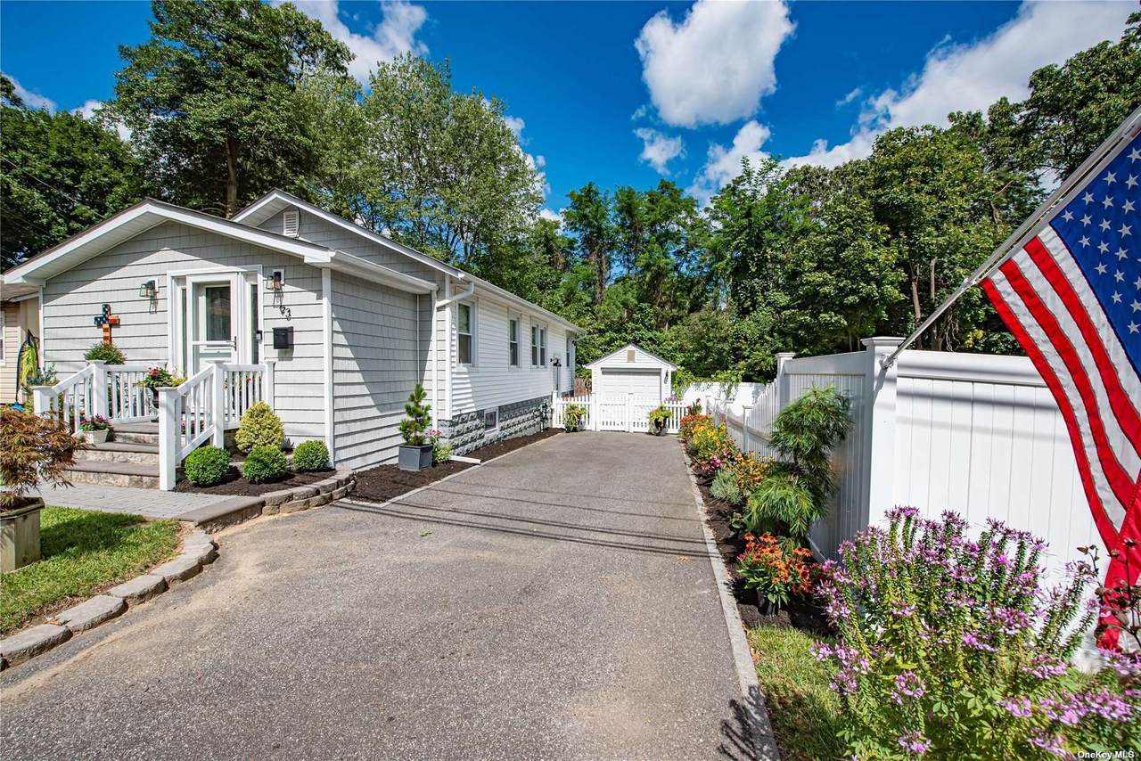 93 Eastview Road - Photo 1