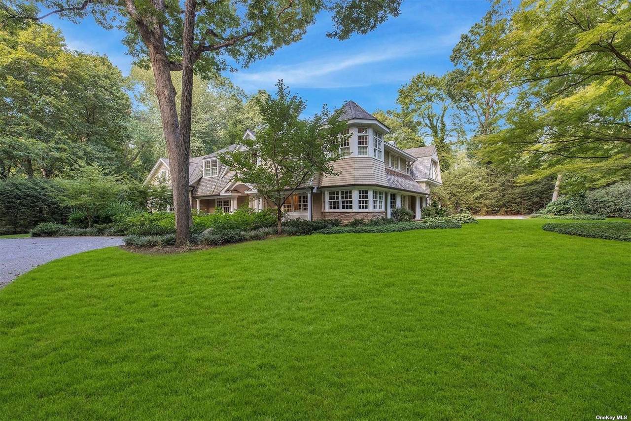 124 Brookville Lane - Photo 1