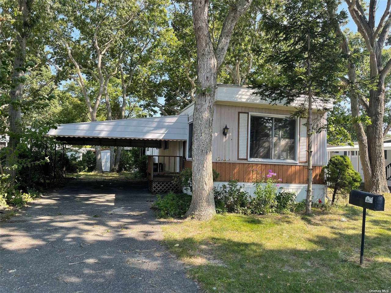 15 Periwinkle Drive - Photo 1