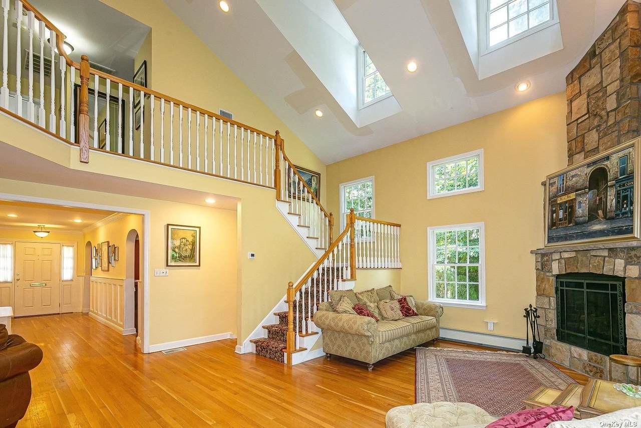 39 Squirrel Hill Road - Photo 1