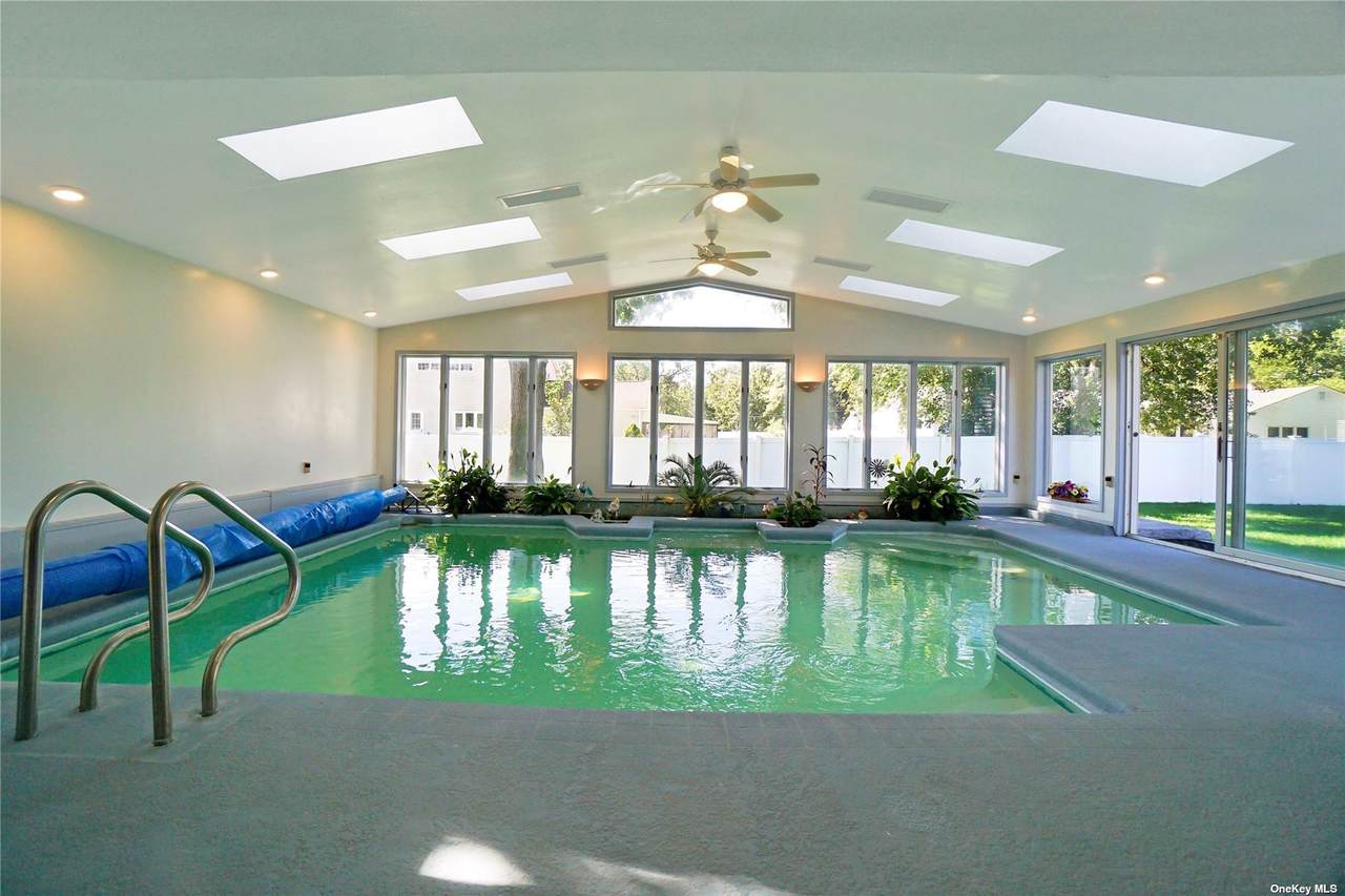27 Stewart Circle - Photo 1