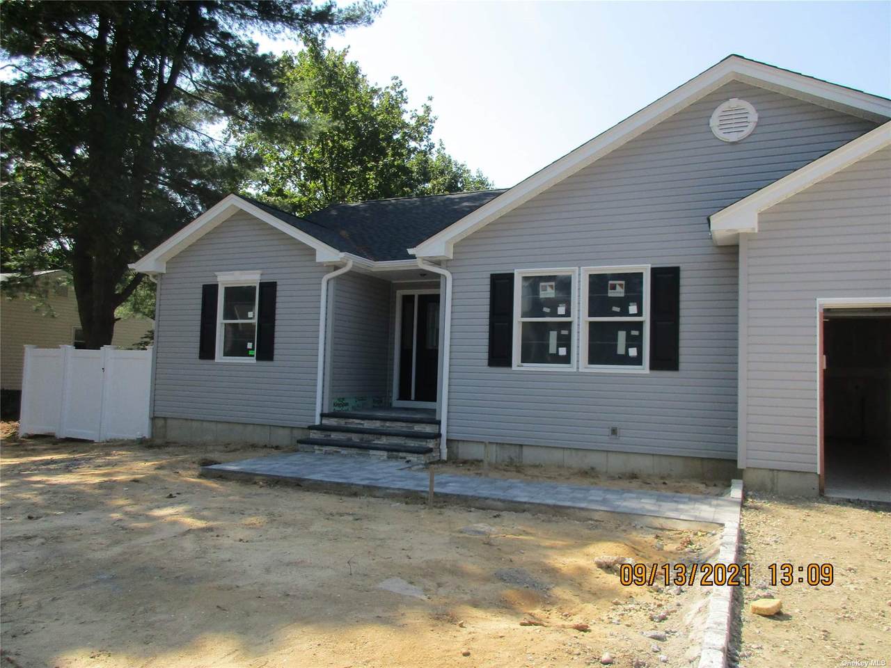 72 Forest Avenue - Photo 1