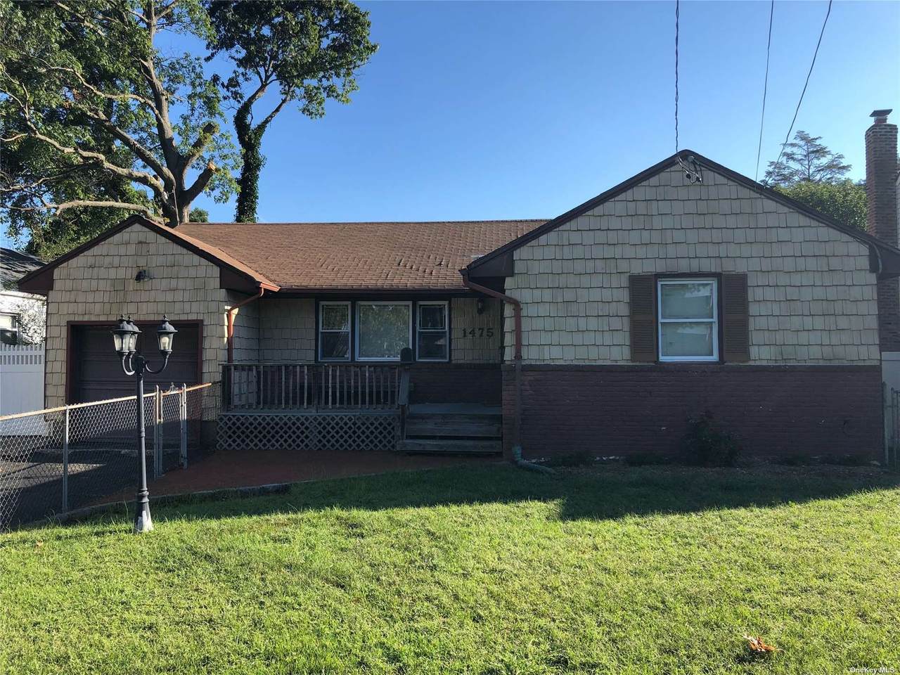 1475 Meadow Road - Photo 1