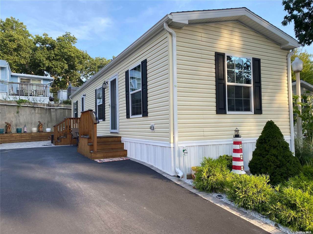 658-D11 Sound Avenue - Photo 1