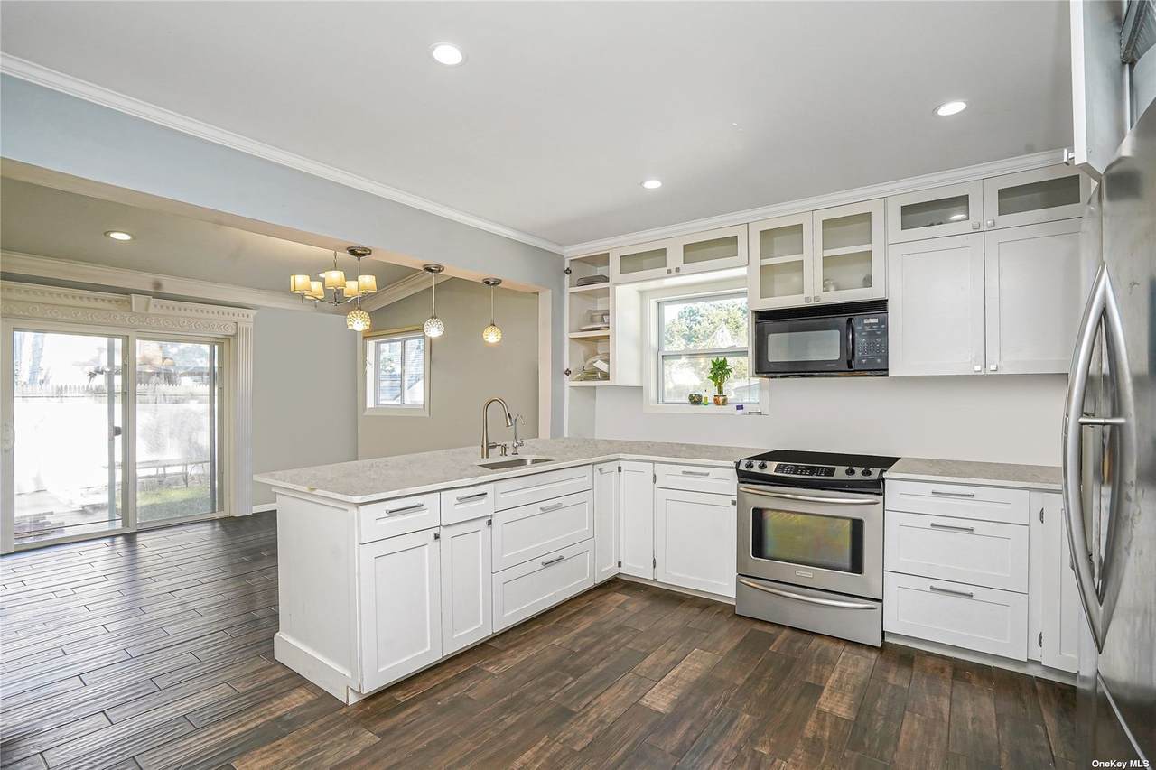 24 Titmus Drive - Photo 1