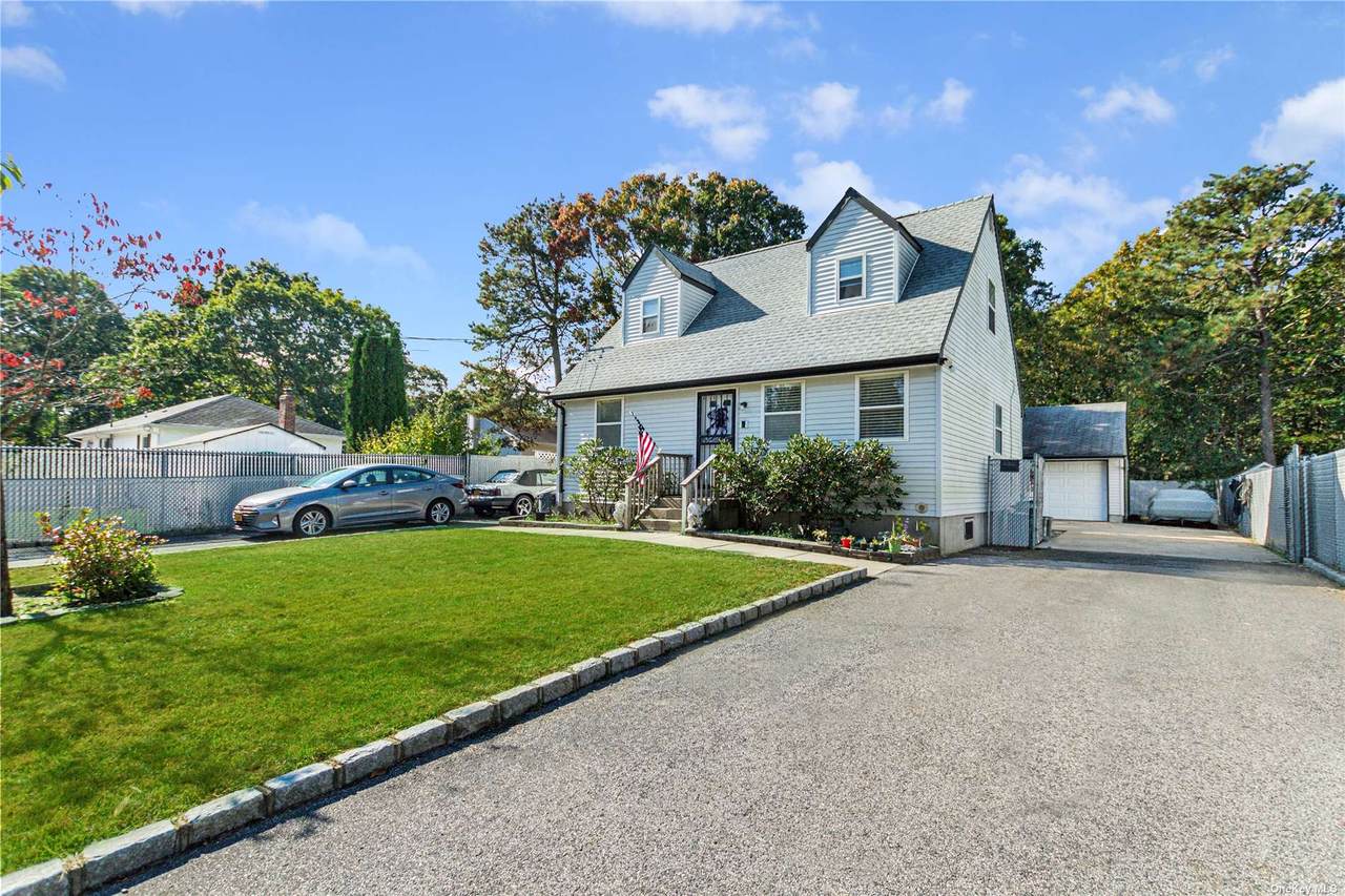24 Johns Neck Road - Photo 1