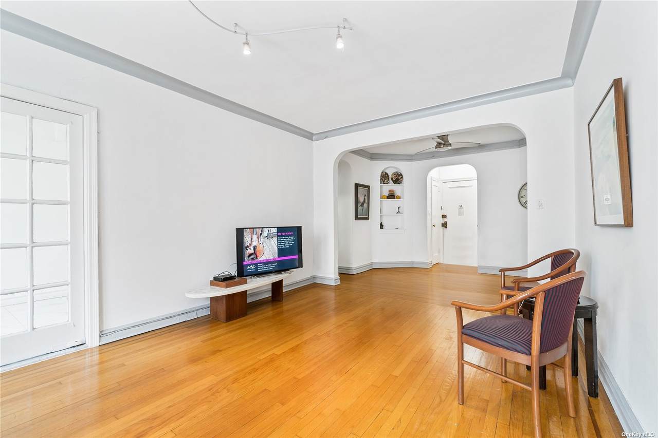 34-24 82 St. - Photo 1