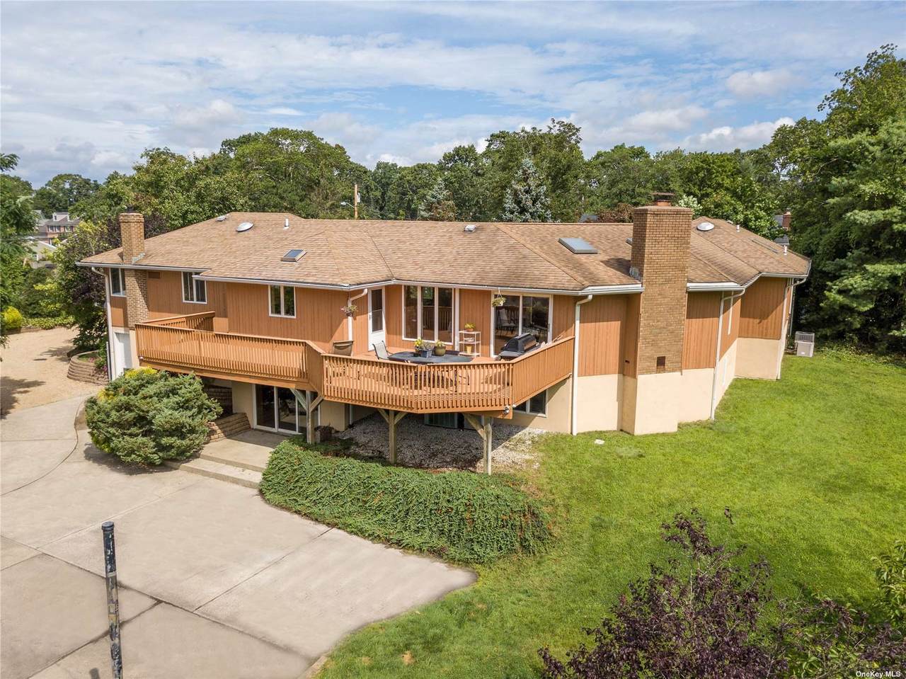 359 Idle Hour Boulevard - Photo 1