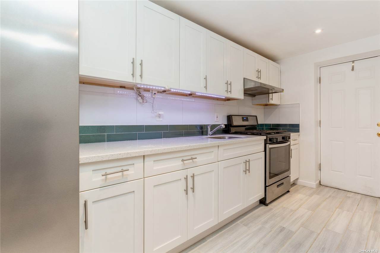 542 Lafayette Avenue - Photo 1