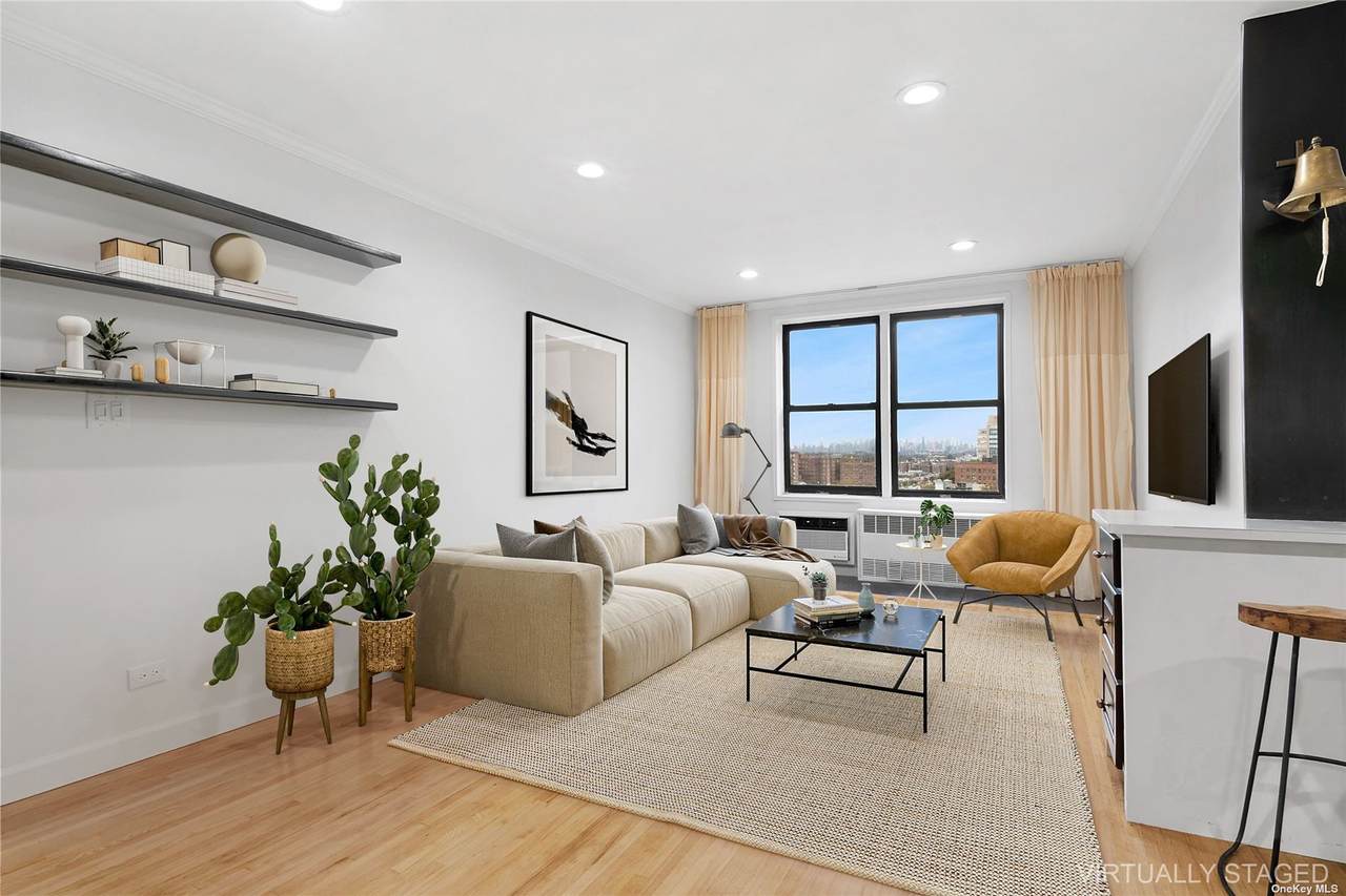 100-25 Queens Blvd - Photo 1