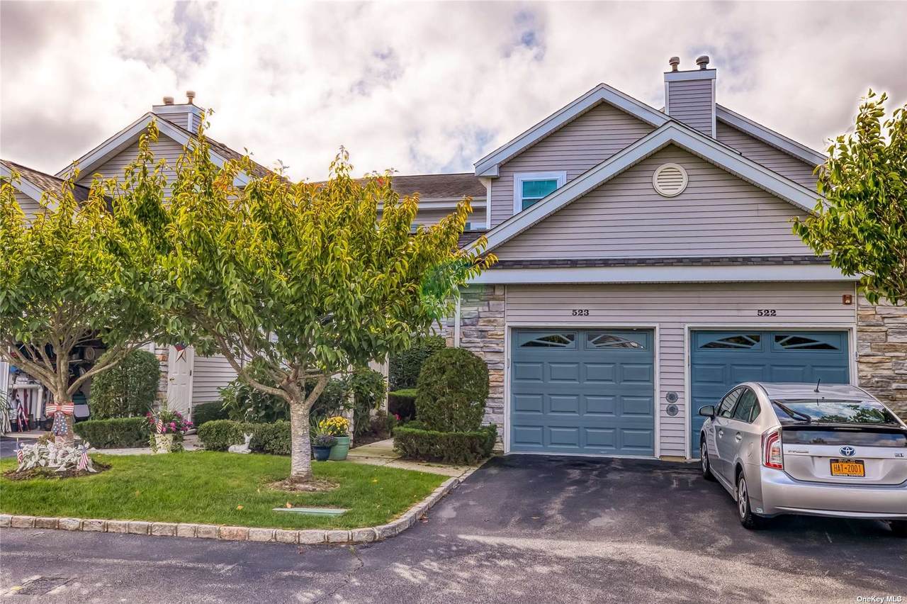 523 Highland - Photo 1