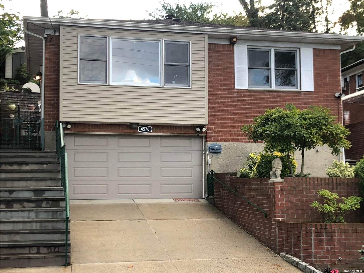 45-76 Browvale Lane - Photo 1