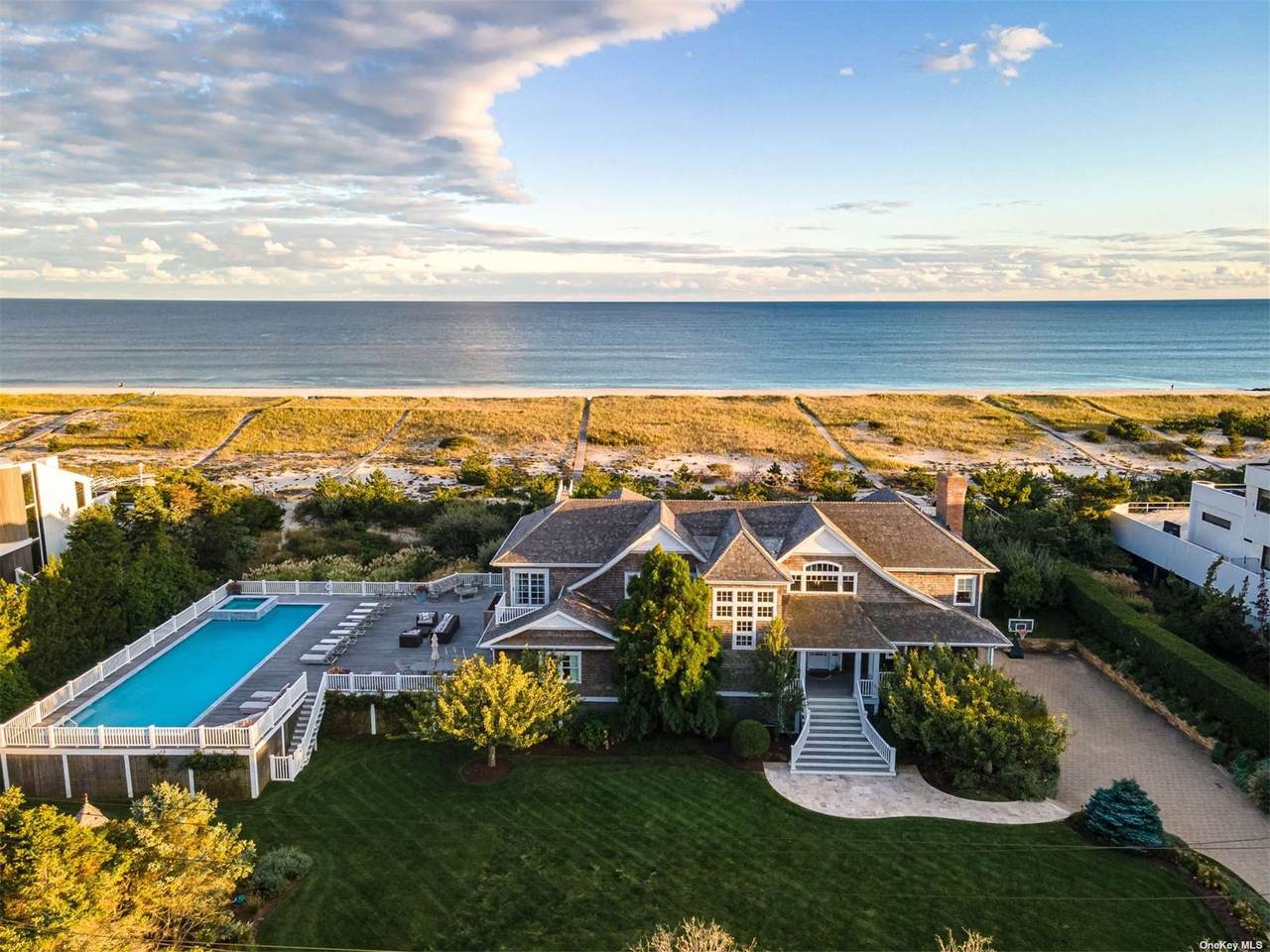 175 Dune Road - Photo 1