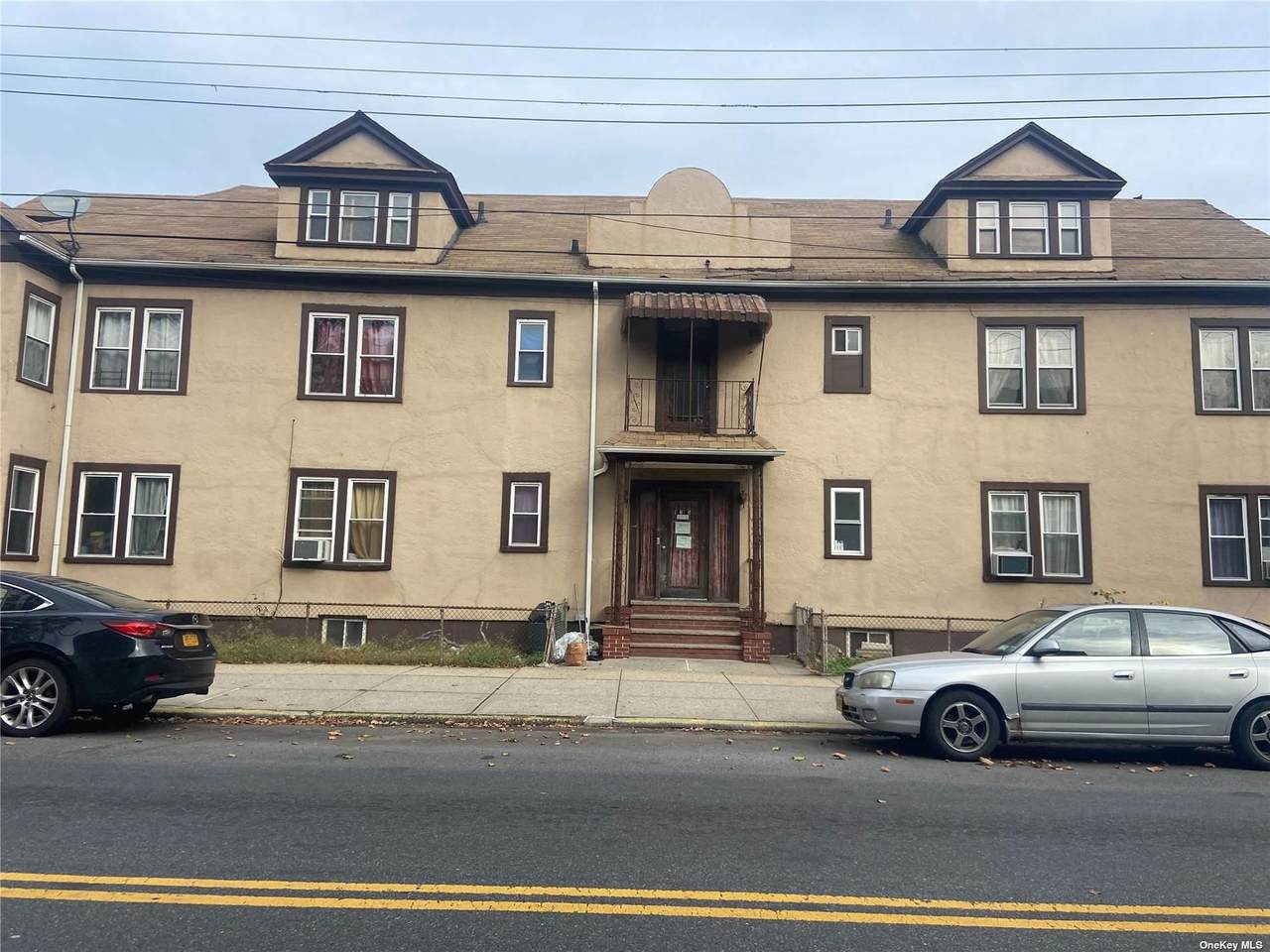 107-05 Lefferts Blvd - Photo 1