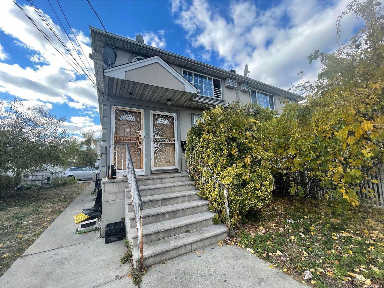 122-18 172nd Street - Photo 1