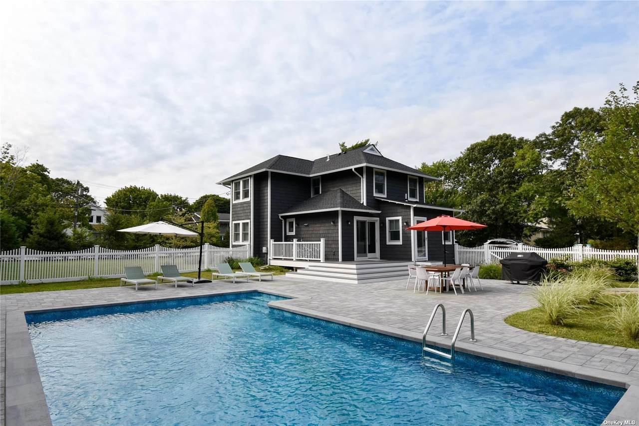 228 Sunset Avenue - Photo 1