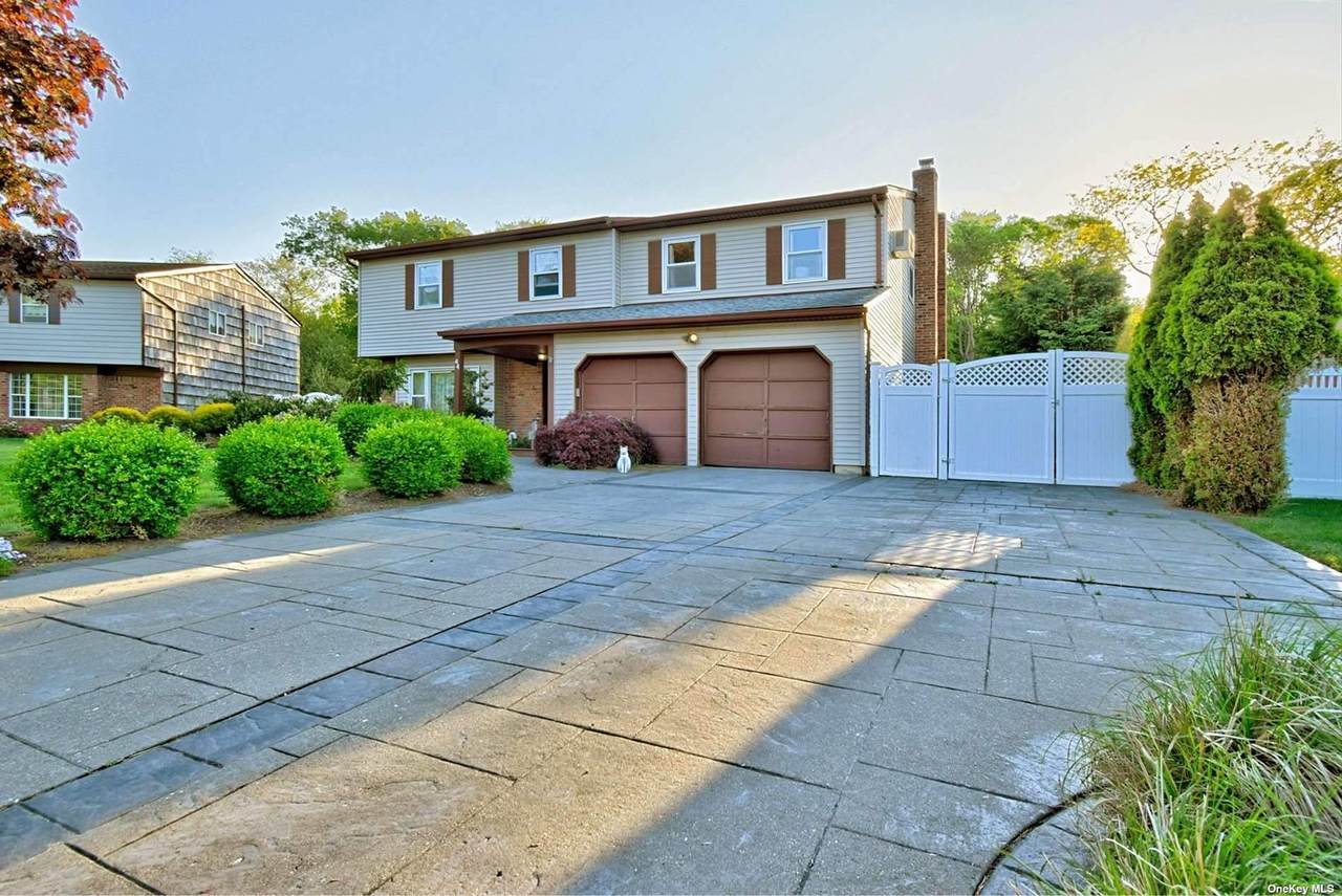 44 Canterbury Court - Photo 1