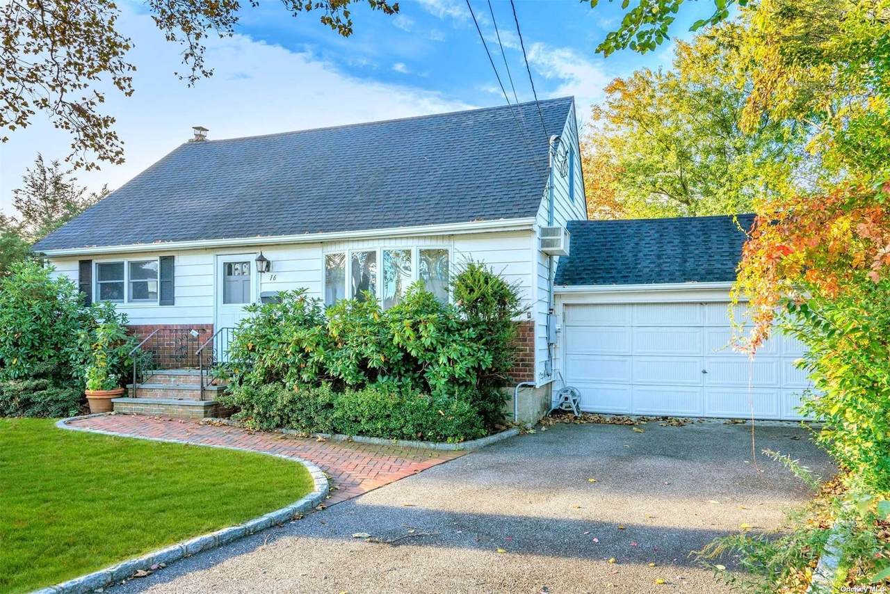 16 Trezza Court - Photo 1