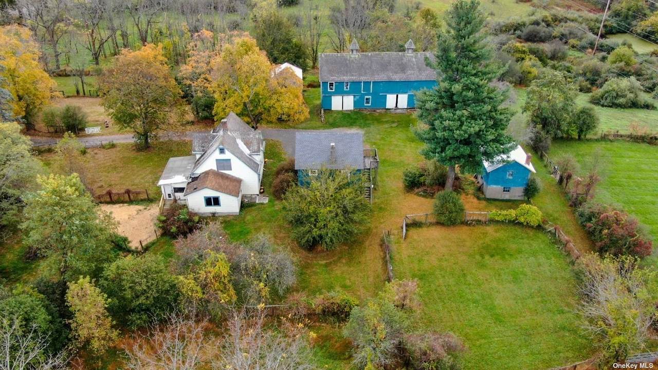 22 Reservoir Road - Photo 1