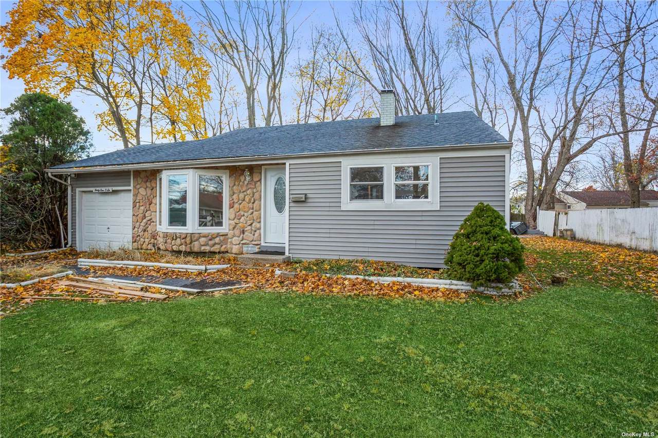 3106 Chestnut Avenue - Photo 1