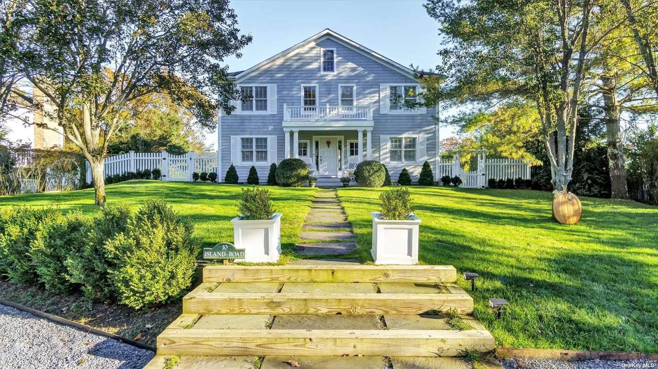 10 Island Road - Photo 1