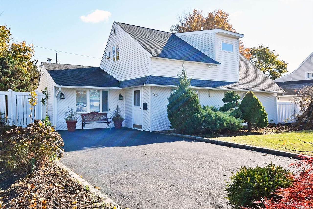93 Cherry Lane - Photo 1