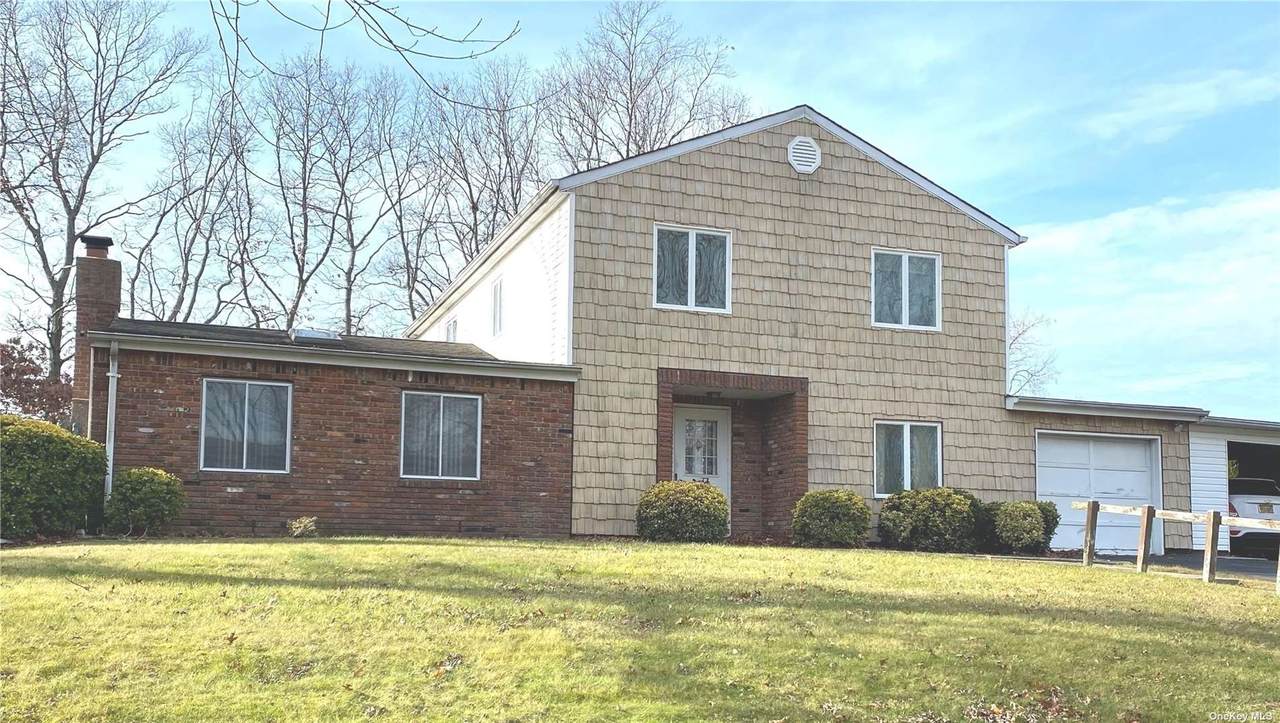 20 Halfcircle Drive - Photo 1