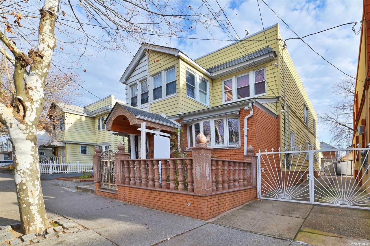105-41 89th Street - Photo 1