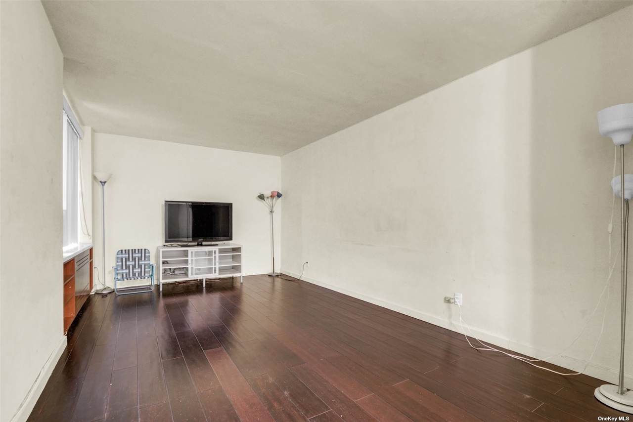 141-16 25th Road - Photo 1