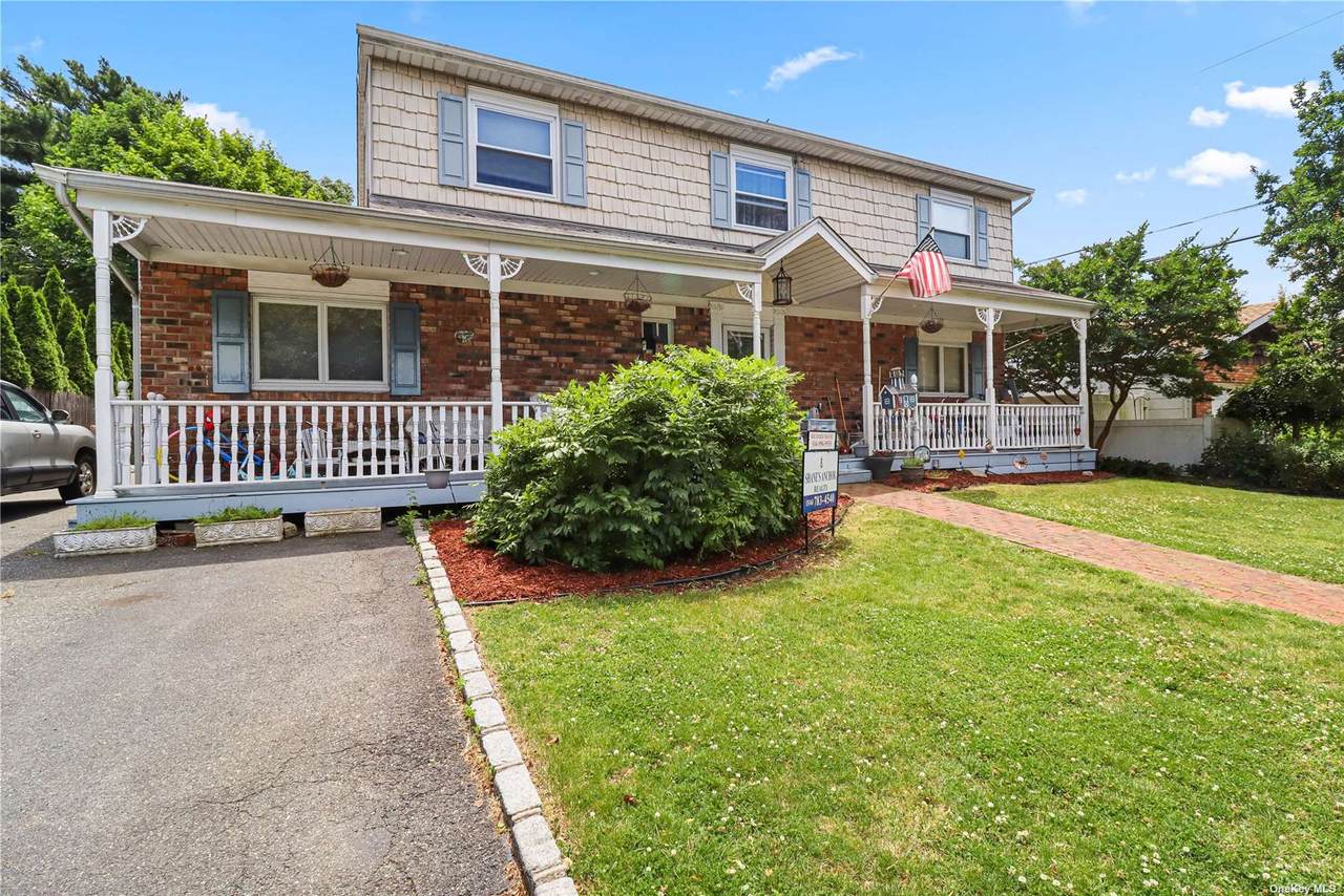 16 Shubert Lane - Photo 1