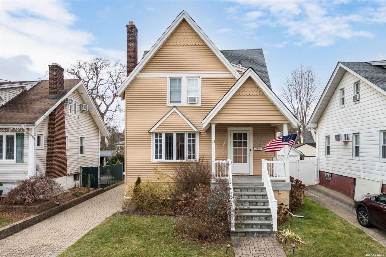 43 Waldo Avenue - Photo 1