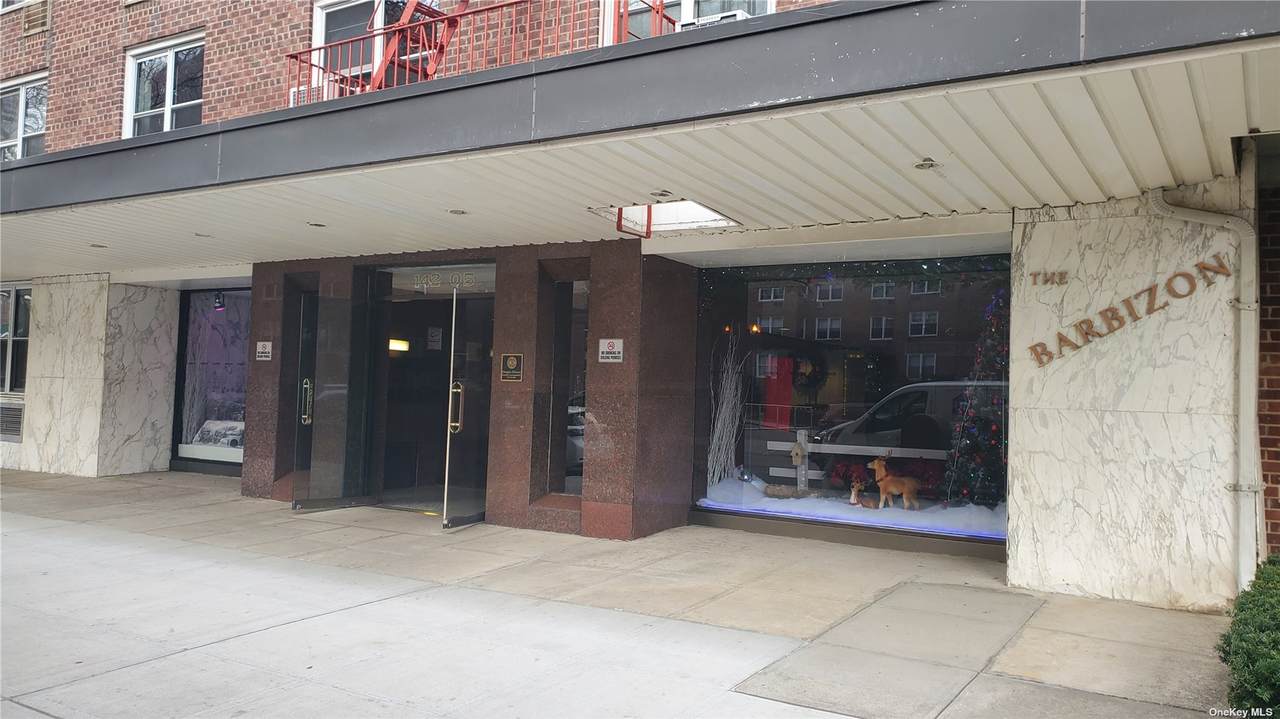142-05 Roosevelt Avenue - Photo 1