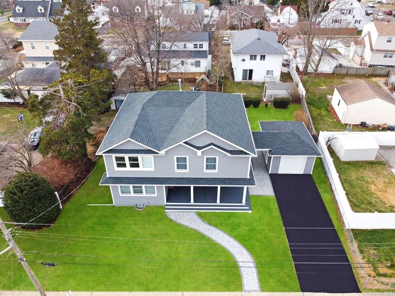 4 Lawnside Drive - Photo 1