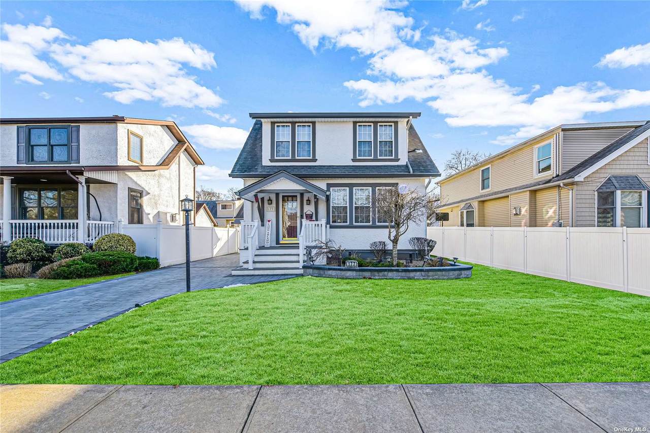177 Thelma Avenue - Photo 1
