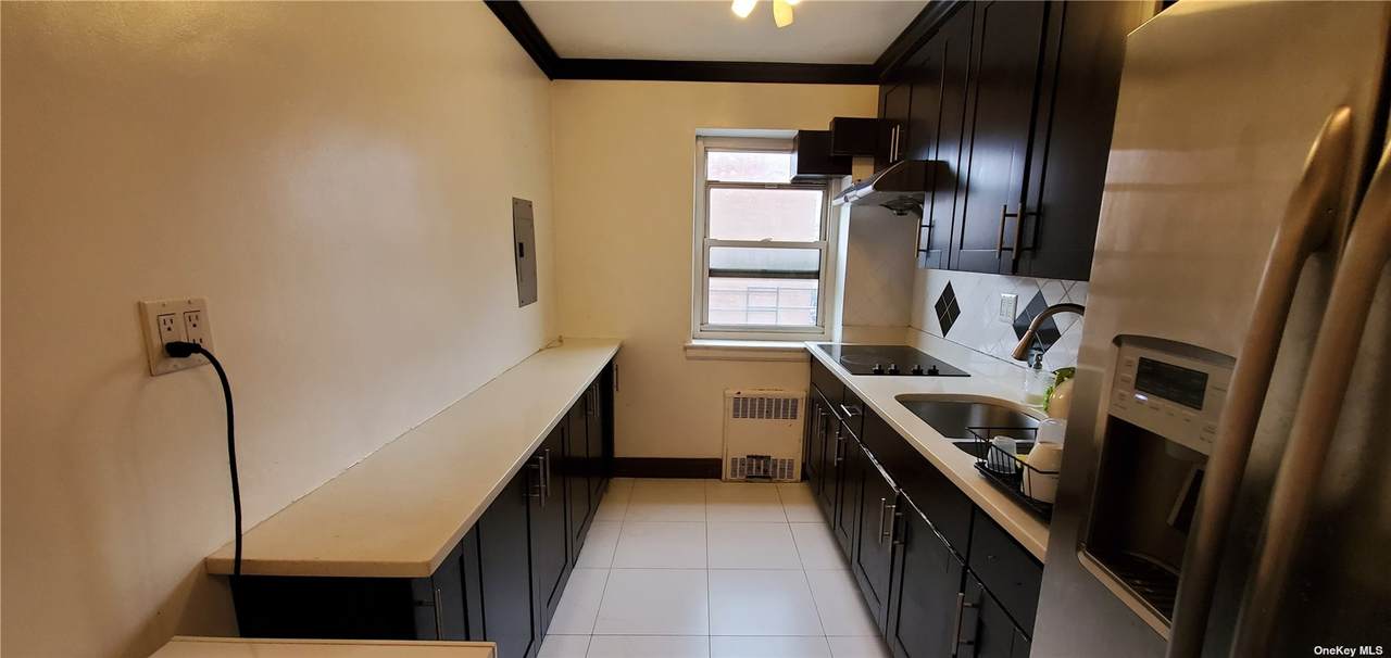 44-69 Kissena Boulevard - Photo 1