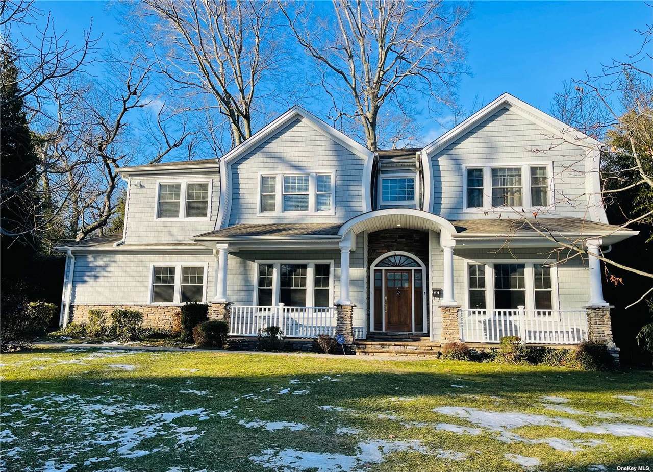 37 Laurel Lane - Photo 1