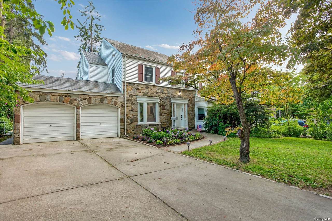 4 William Penn Road - Photo 1