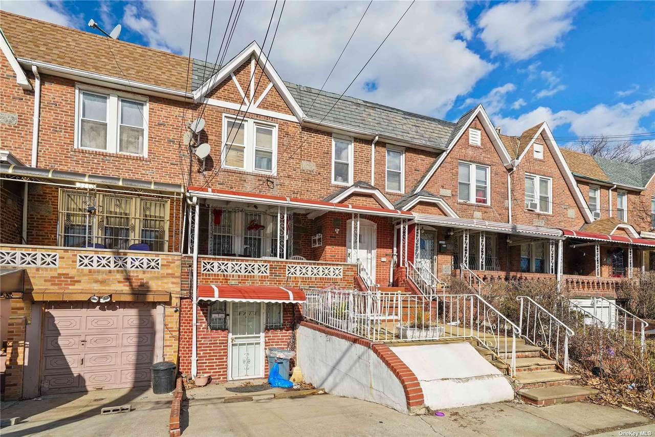 3715 Clarendon Road - Photo 1