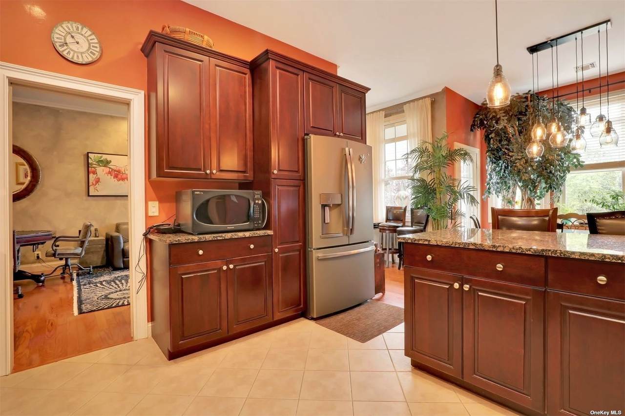 489 Pacing Way - Photo 1