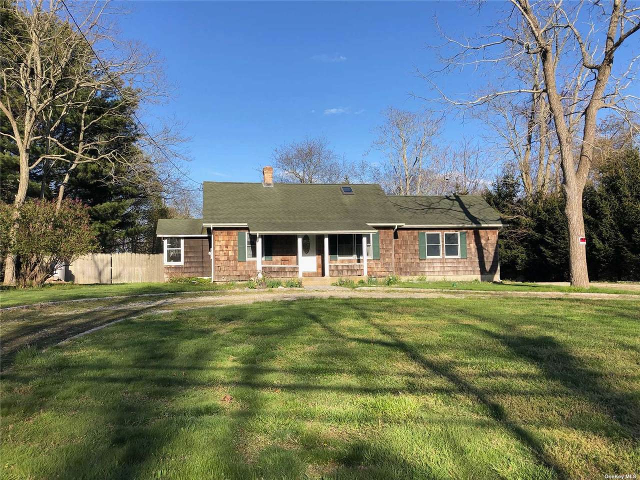 10 Midway Road - Photo 1