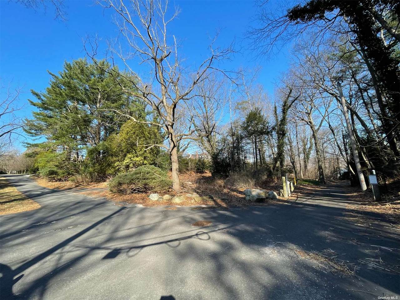 53 Harbor Hill Drive - Photo 1