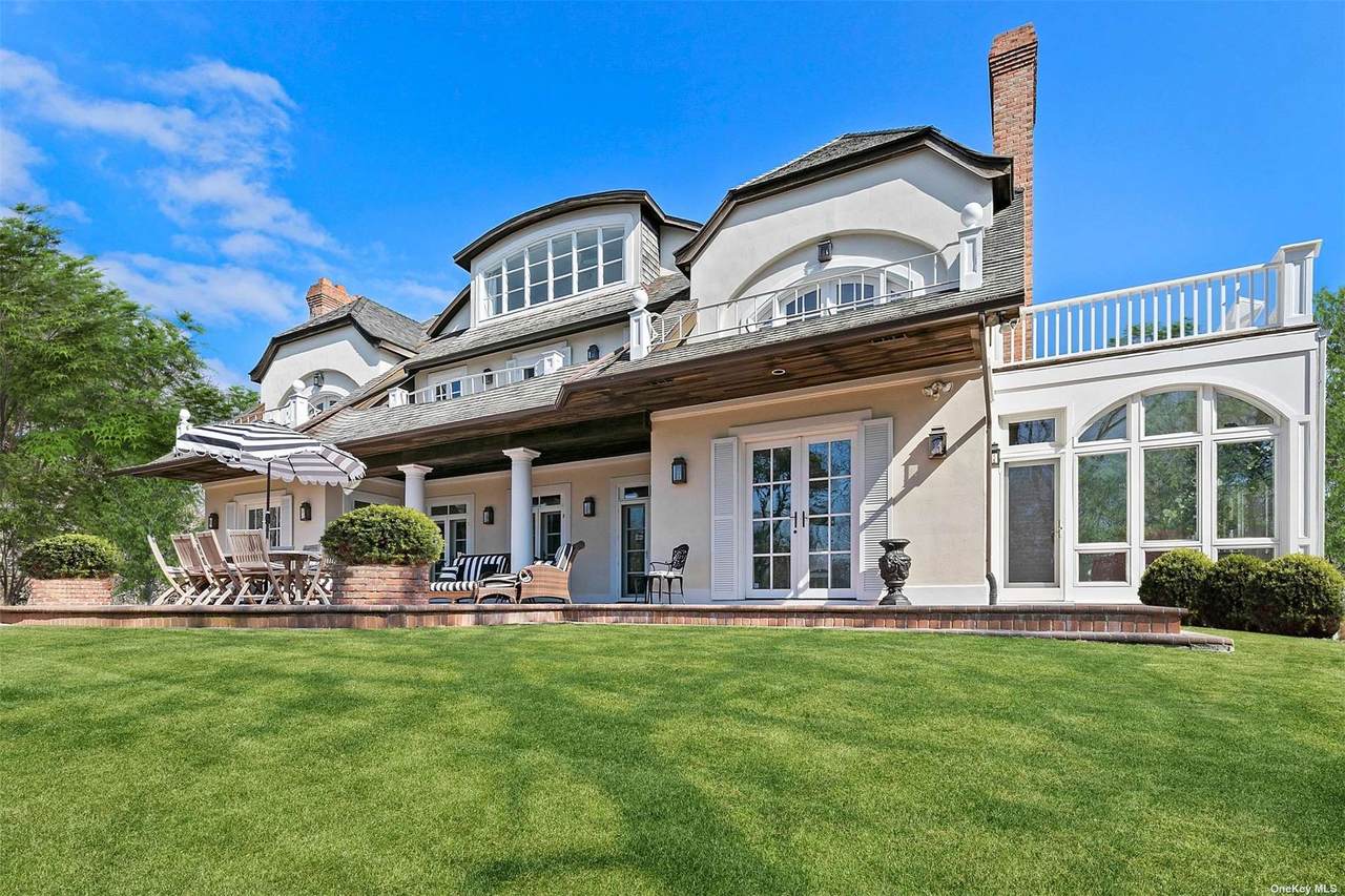 1903 Deerfield Road - Photo 1