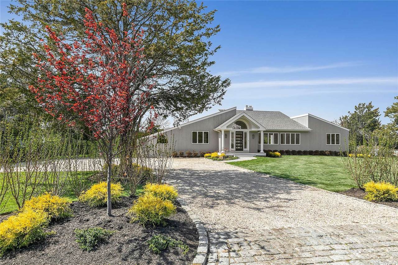 25 Meadow Lane - Photo 1