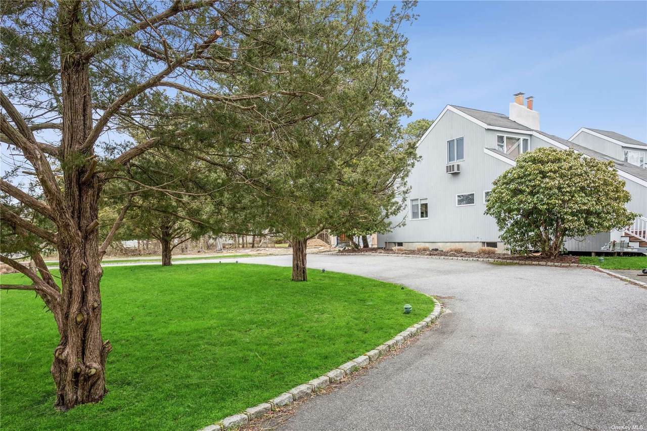 6 Felix Avenue - Photo 1