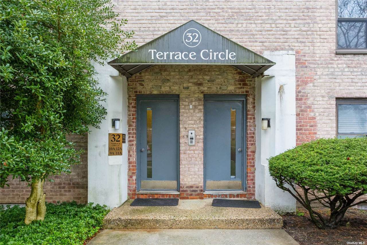 32 Terrace Circle - Photo 1