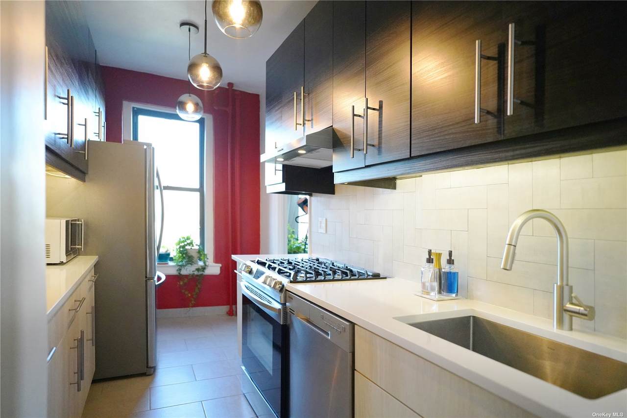 78-14 Austin Street - Photo 1
