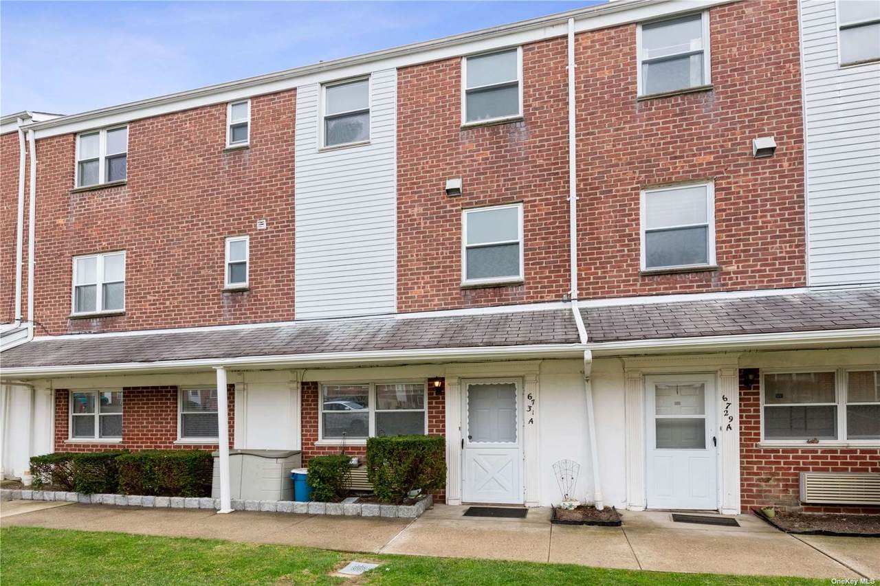 67-31A Cloverdale Lane - Photo 1