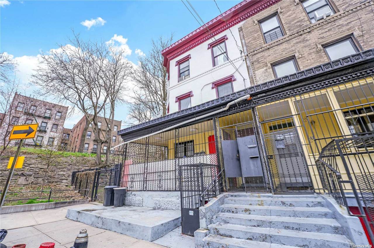 67 184th Street - Photo 1