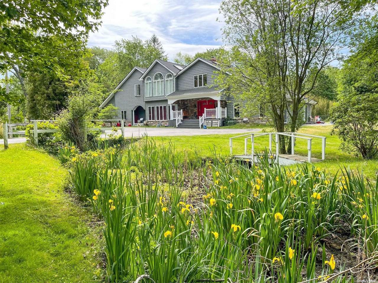 10 Bobs Lane - Photo 1