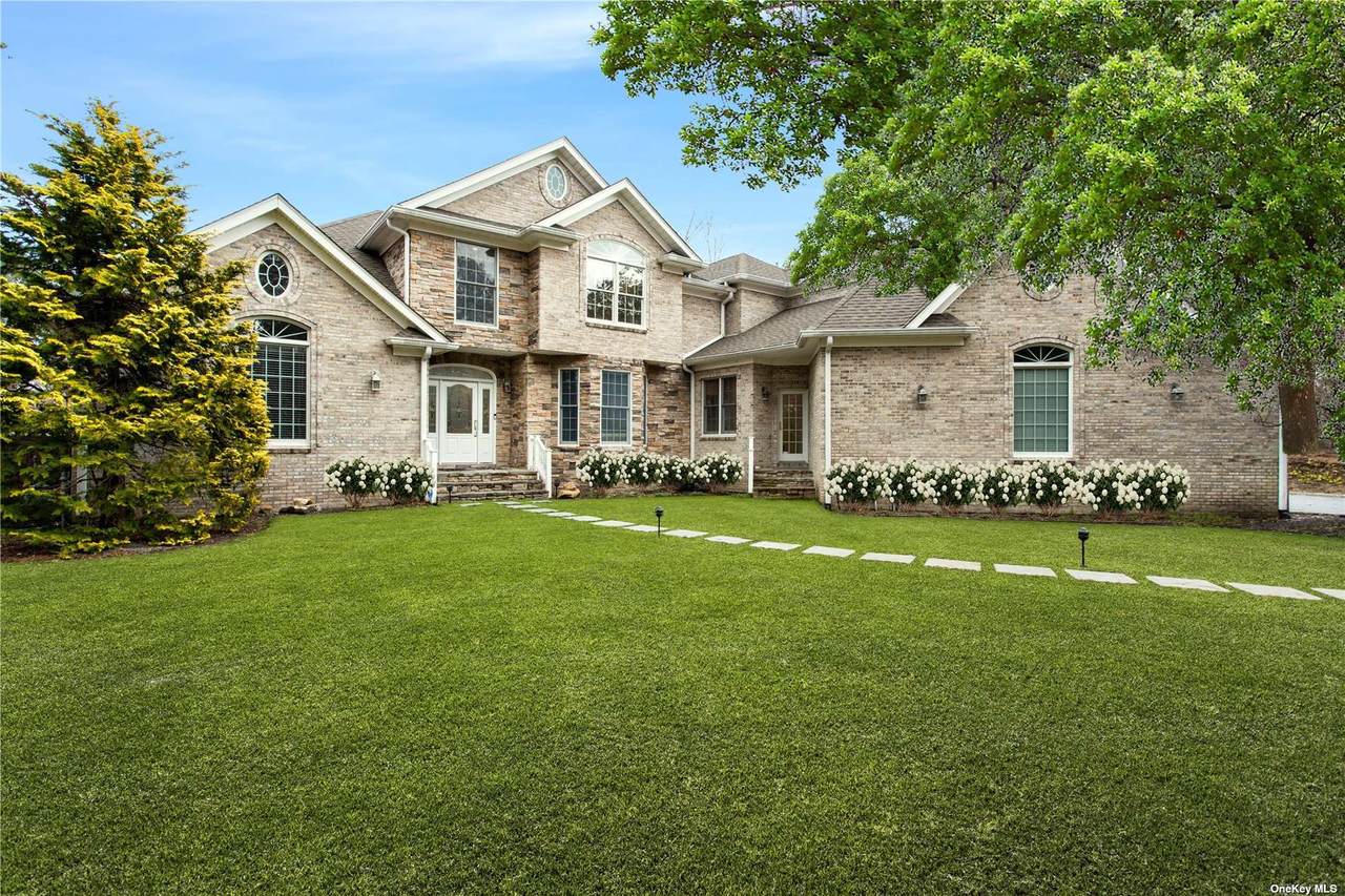 71 Corbett Drive - Photo 1